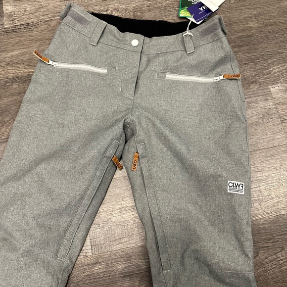 NWT colour wear women’s snowboarding pants - Picture 2 of 6